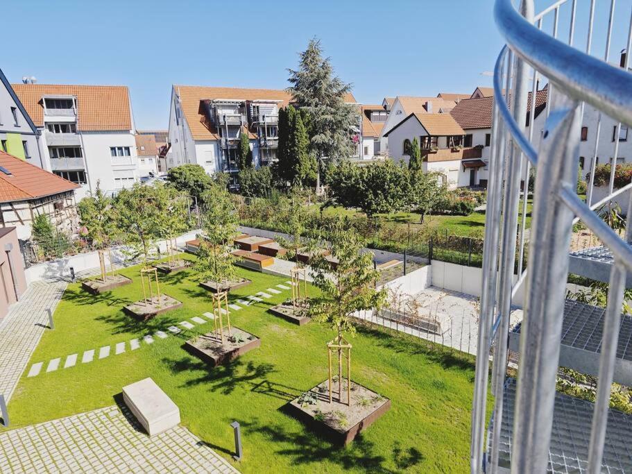 Ticasa Palms Zentral-outlet-smarttv-aufzug-stylisch-unique * Metzingen (Tubingen)